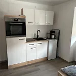 Kraichgau # 2-zkd Mit Ebk, Wlan, Monteurzimmer, Self-check-in شقة Ittlingen