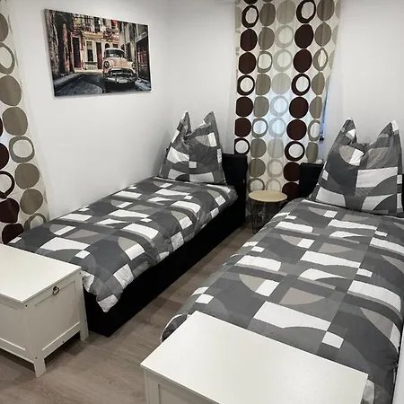 Kraichgau # 2-zkd Mit Ebk, Wlan, Monteurzimmer, Self-check-in Ittlingen