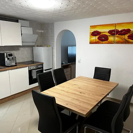 Kraichgau # 2-zkd Mit Ebk, Wlan, Monteurzimmer, Self-check-in