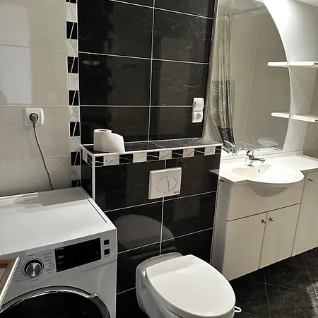 Kraichgau # 2-zkd Mit Ebk, Wlan, Monteurzimmer, Self-check-in Apartmán *